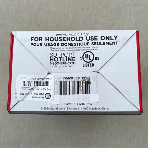 New Dash Honeycomb Mini Waffle Maker - Picture 5 of 5